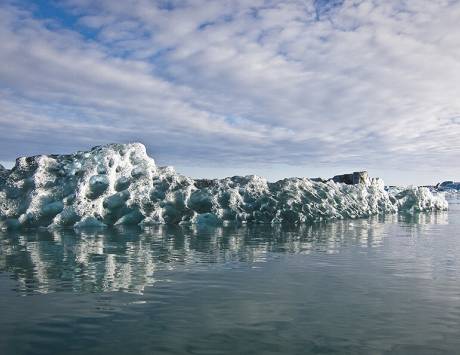 Média réf. 3451 (5/6): Croisière en zodiac entre les icebergs à Jokulsarlon