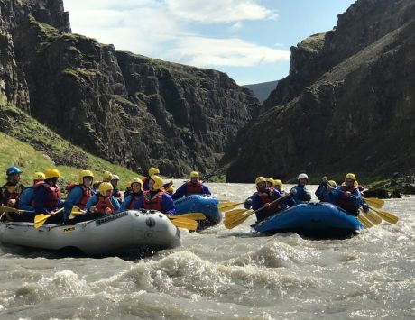 Média réf. 3469 (3/3): Rafting sur la rivière Austuri Jokulsa à Varmahlid