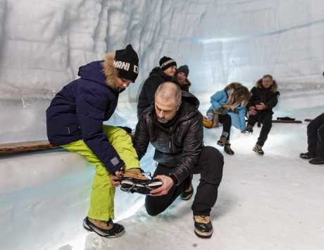 Média réf. 3485 (4/6): Voyage au centre du glacier Langjökull